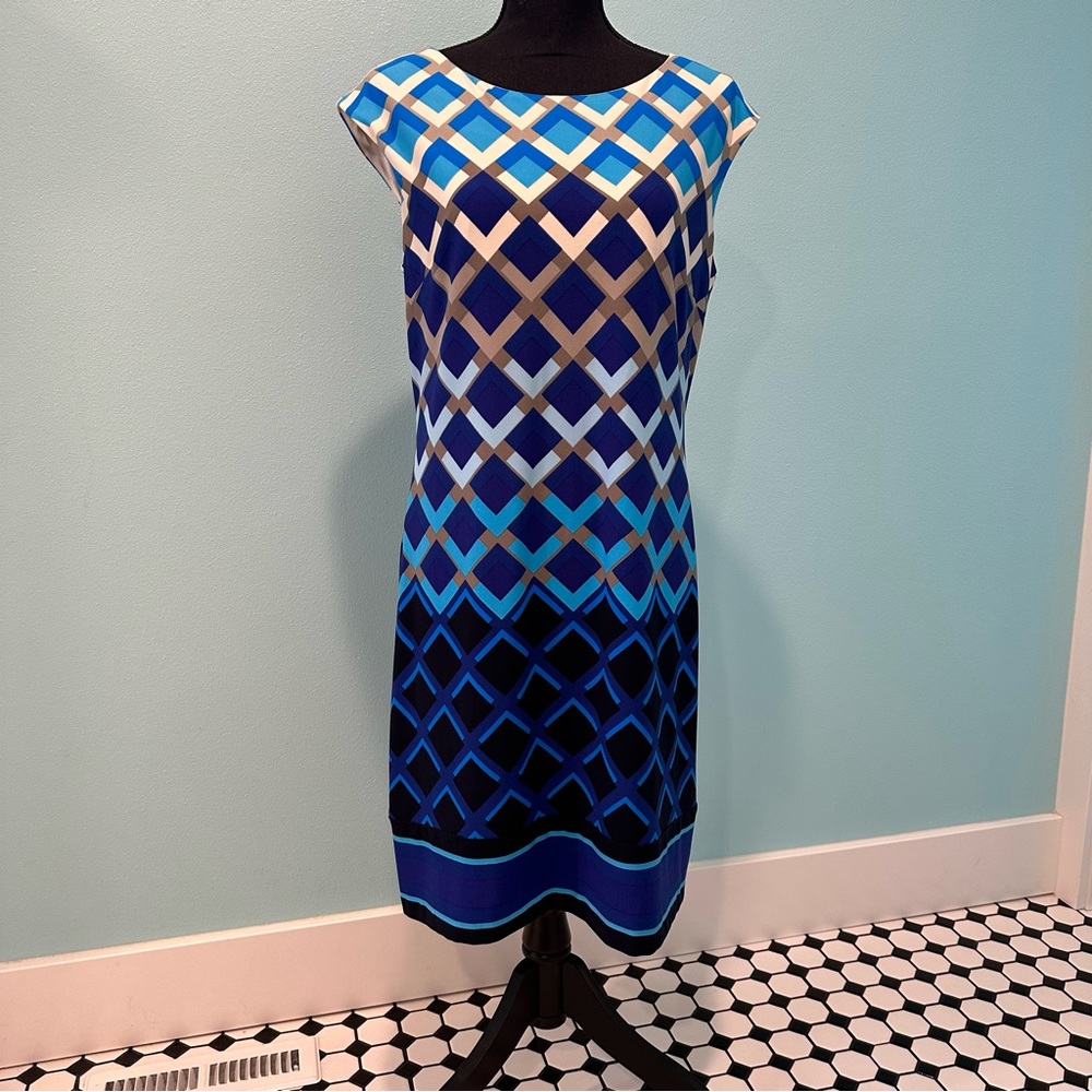EUC Eliza J zip back geometric print blue shift dress size 12